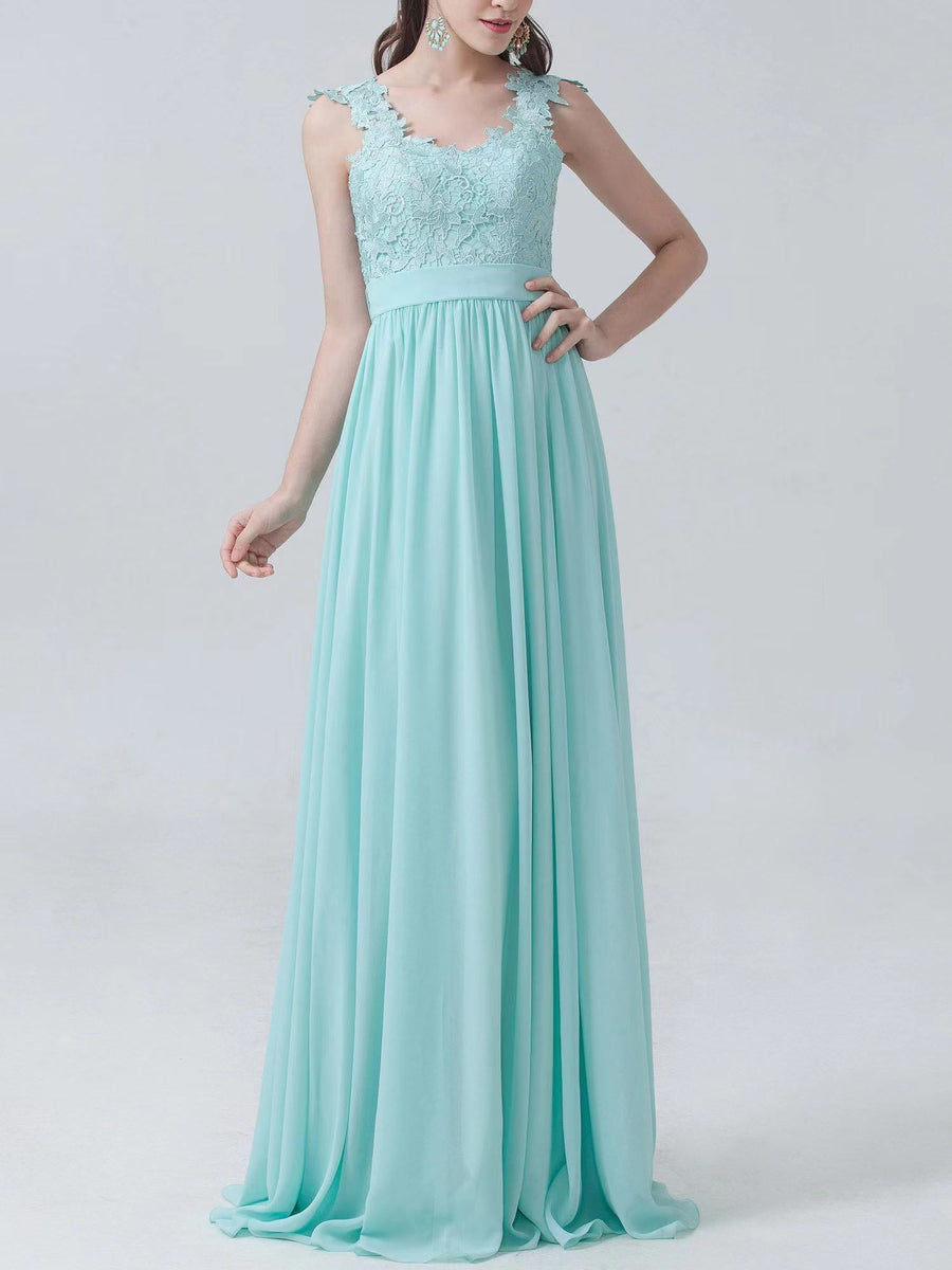 Lace V-Neck Sleeveless Bridesmaid Dress| Plus Size | 60+ Colors